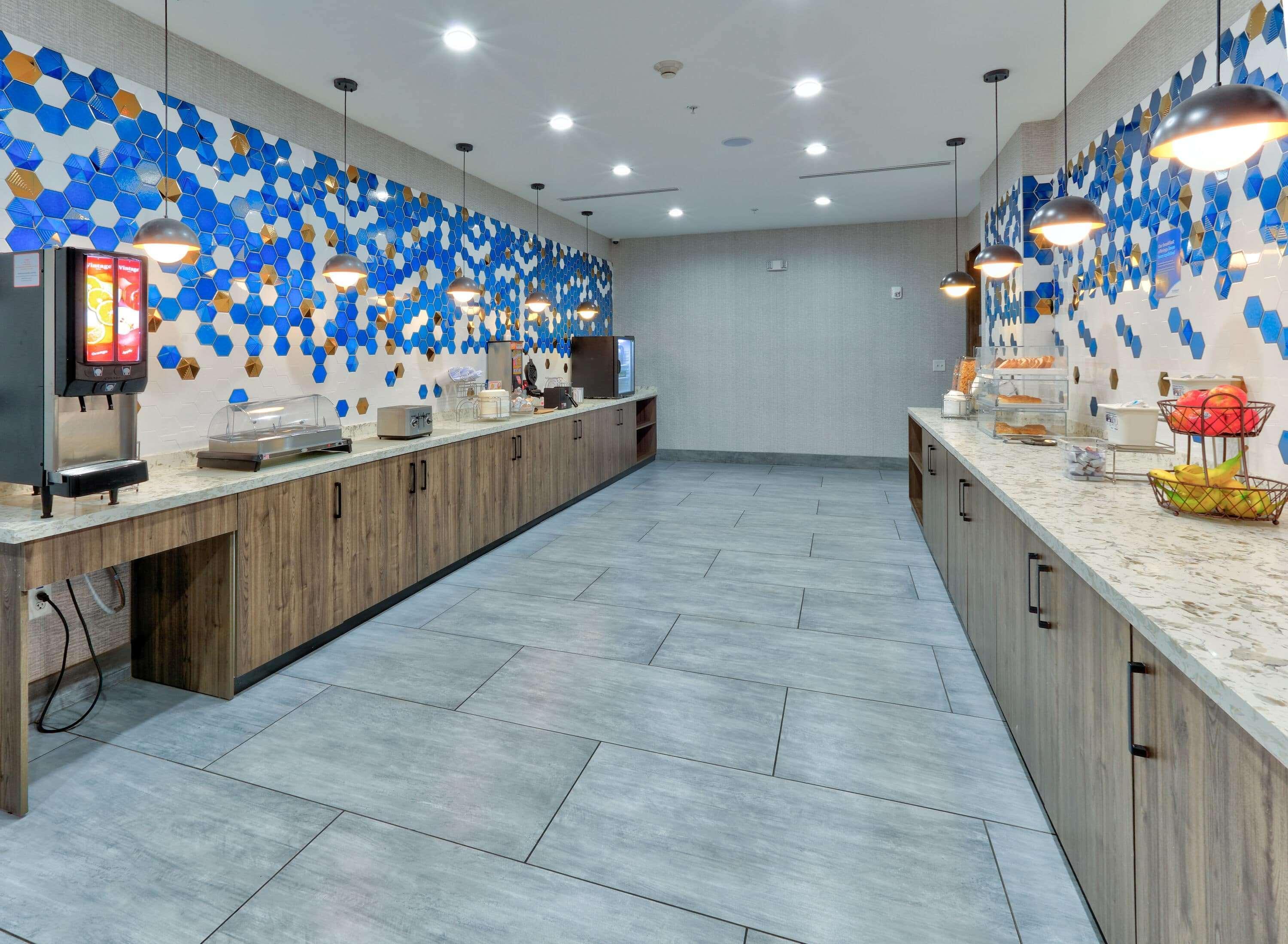 La Quinta Inn & Suites By Wyndham Dallas/Fairpark Eksteriør bilde