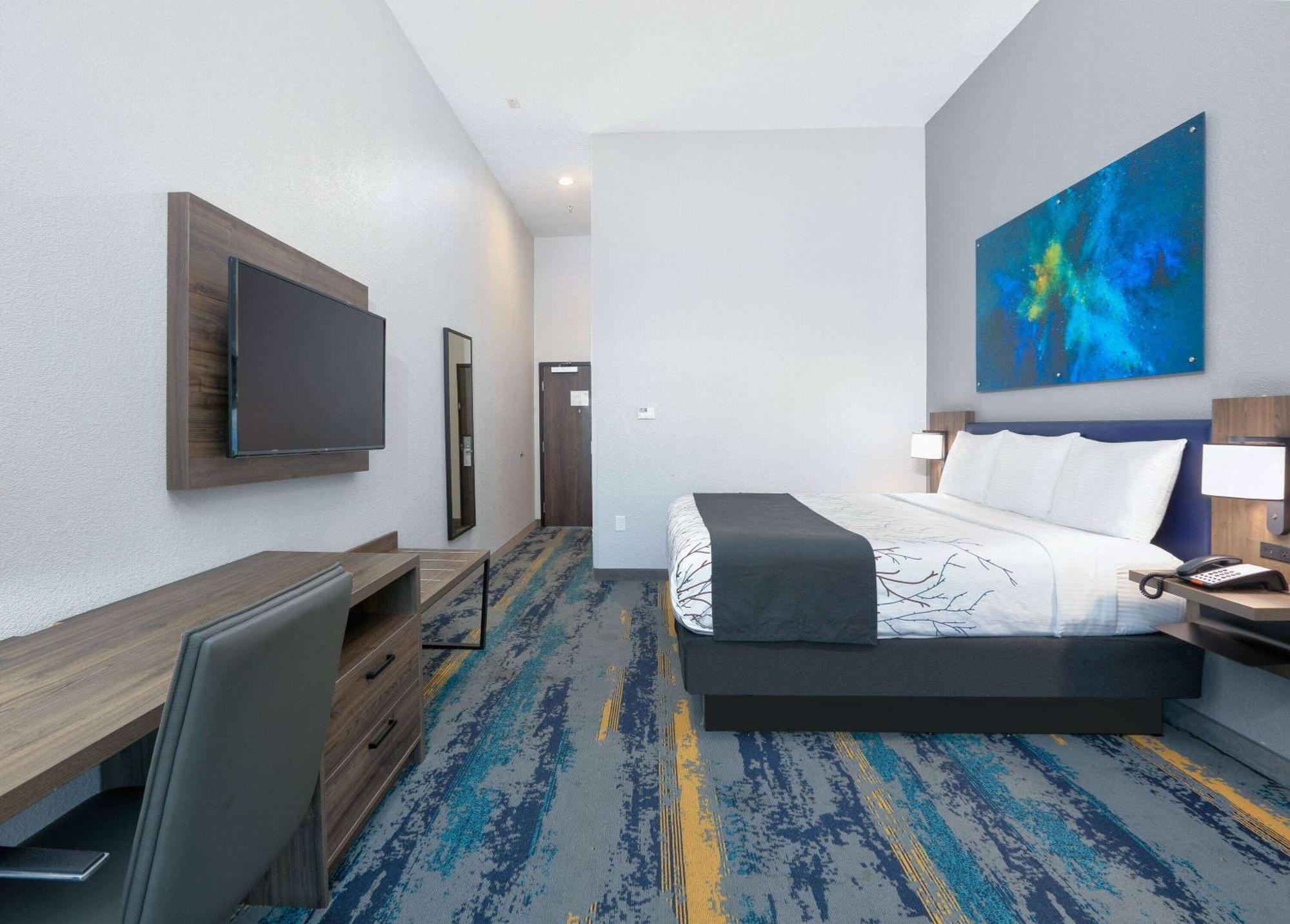La Quinta Inn & Suites By Wyndham Dallas/Fairpark Eksteriør bilde